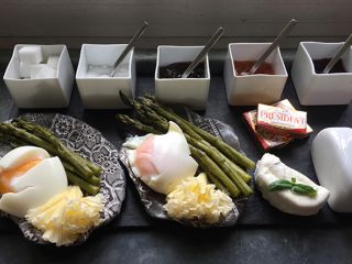 La maison sur la sorgue petit dejeuner